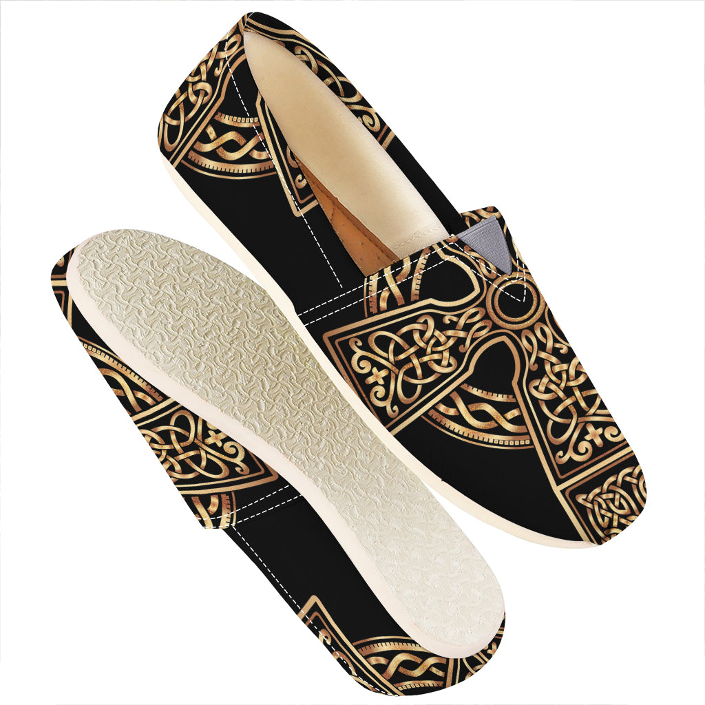 Gold Celtic Knot Cross Print Casual Shoes