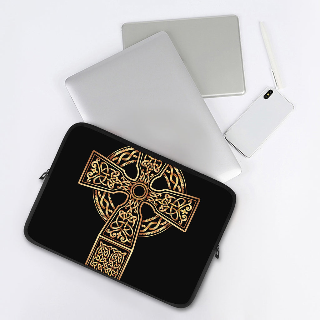 Gold Celtic Knot Cross Print Laptop Sleeve
