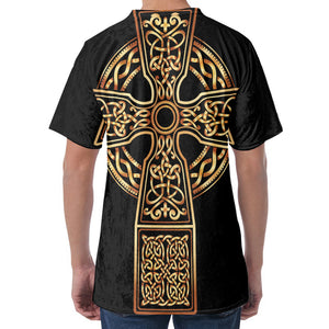 Gold Celtic Knot Cross Print Men's Velvet T-Shirt