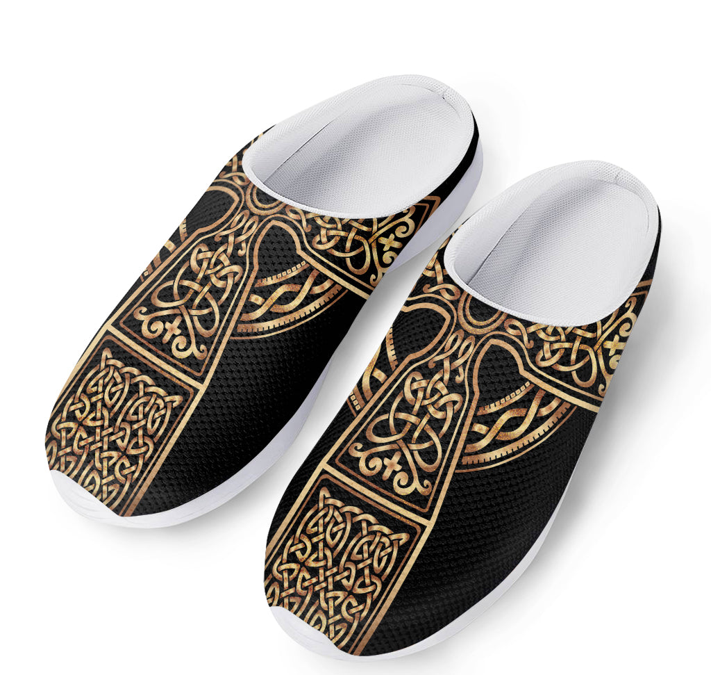 Gold Celtic Knot Cross Print Mesh Casual Shoes