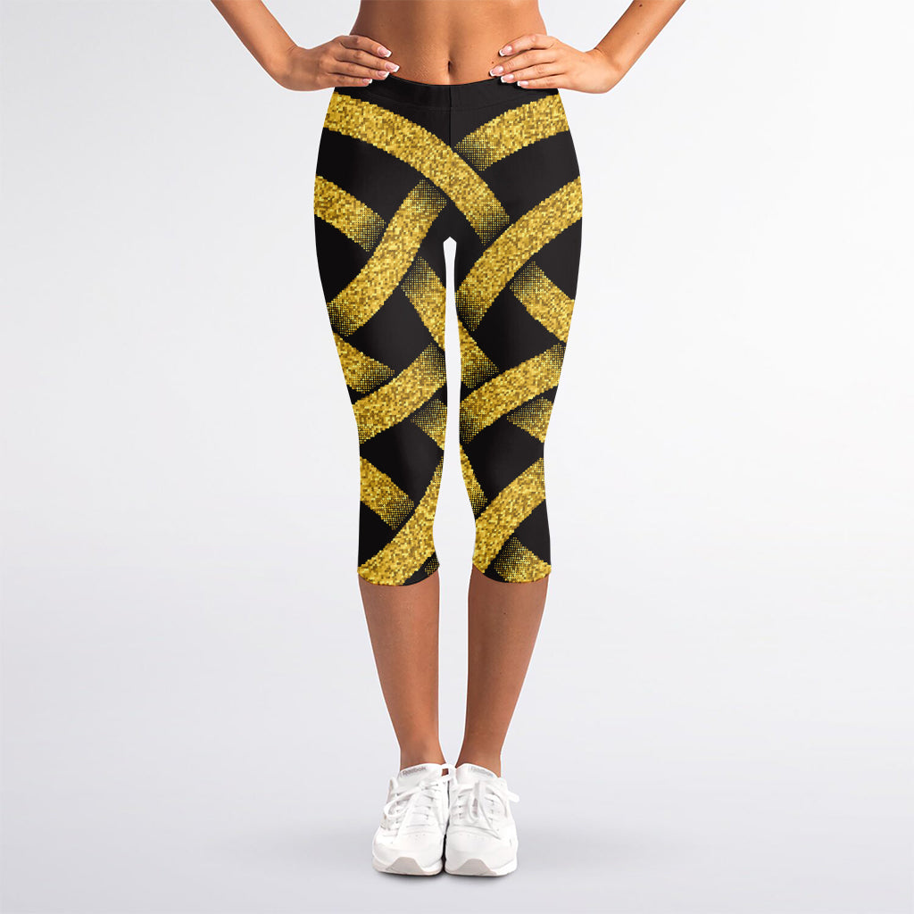 Gold Celtic Knot Symbol Print Women's Capri Leggings