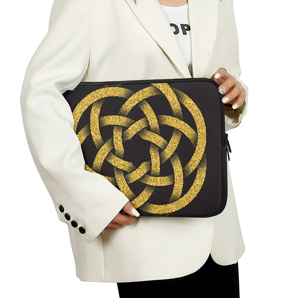 Gold Circle Celtic Knot Symbol Print Laptop Sleeve