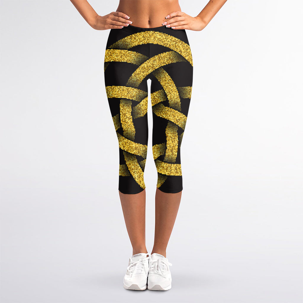 Gold Circle Celtic Knot Symbol Print Women's Capri Leggings