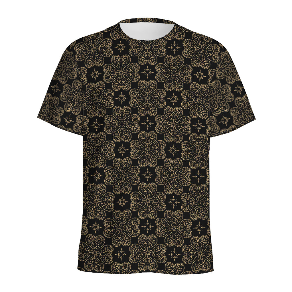 Gold Clover St. Patrick's Day Print Men's Sports T-Shirt