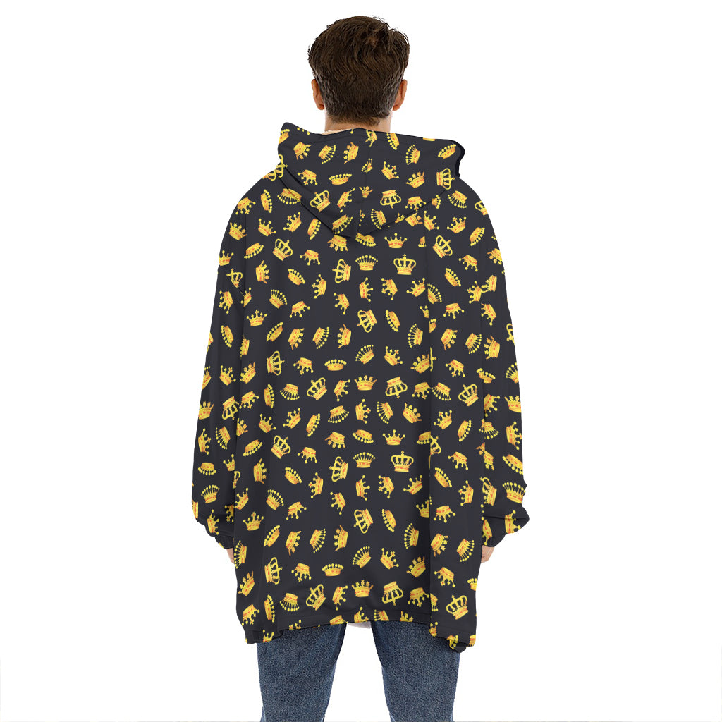 Gold Crown Pattern Print Hoodie Blanket