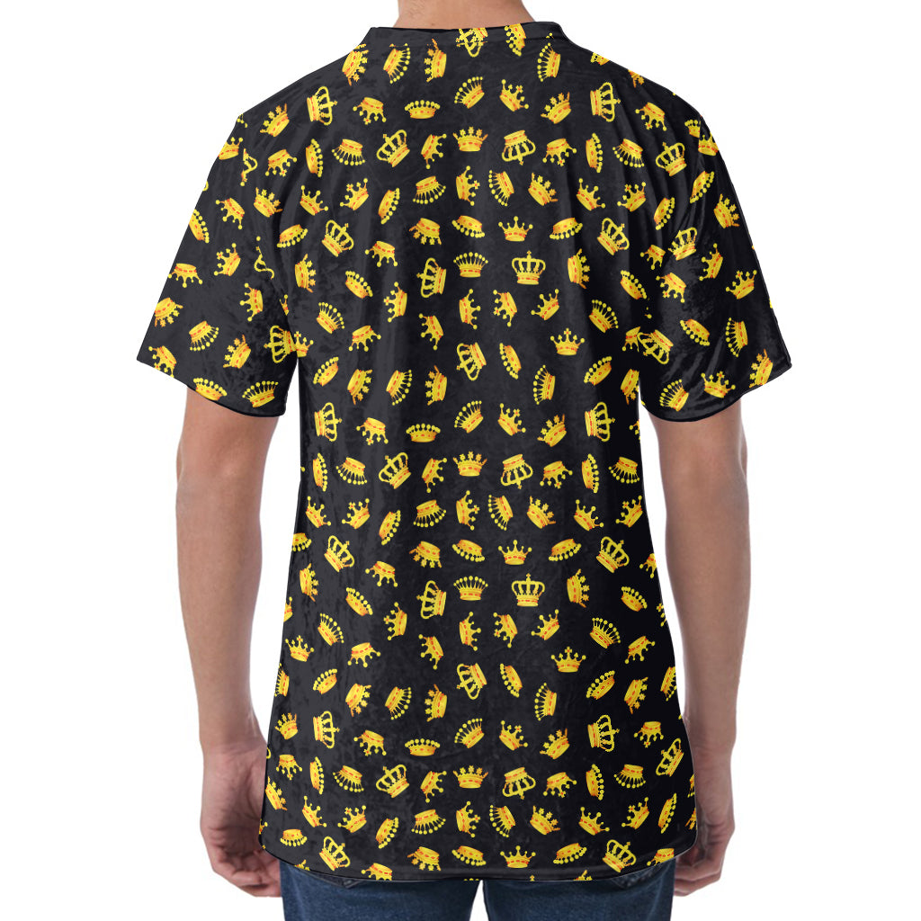 Gold Crown Pattern Print Men's Velvet T-Shirt