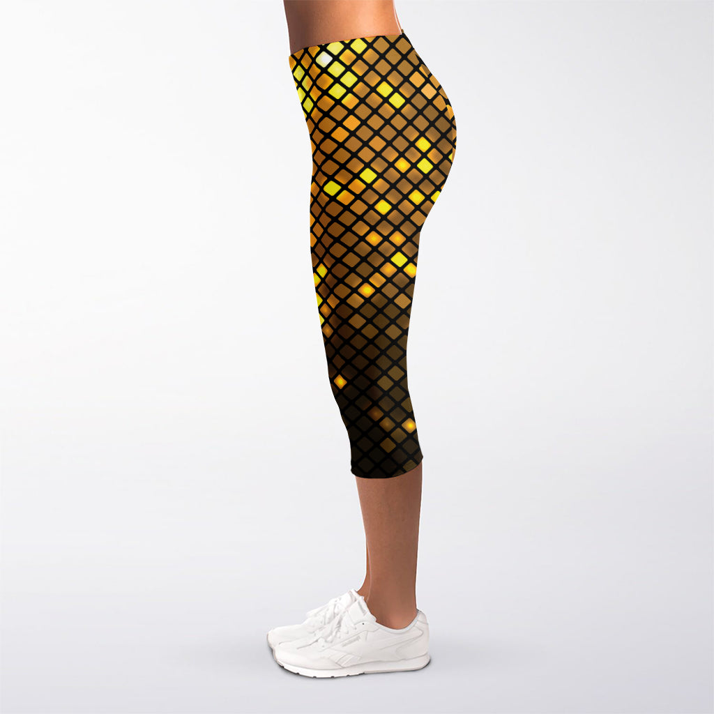 Gold Disco Lights Pattern Print Women's Capri Leggings