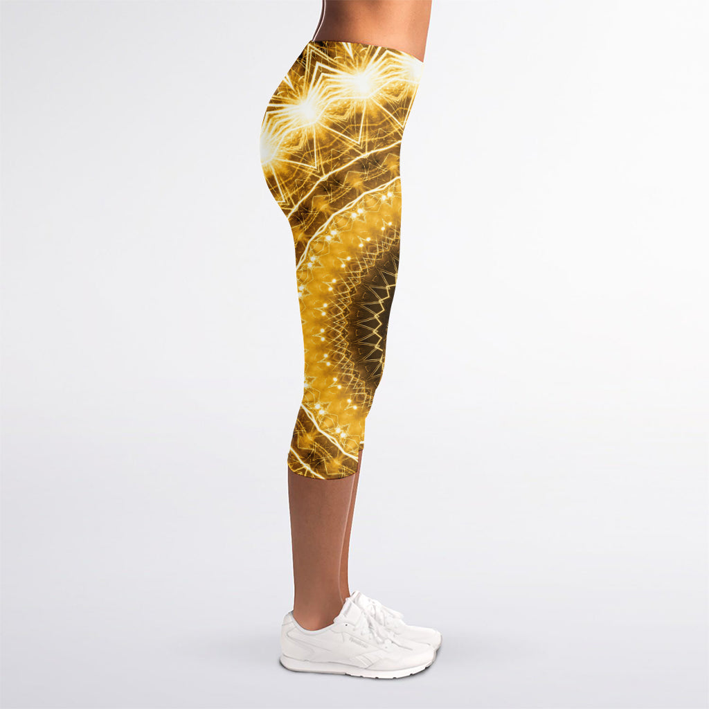 Gold Lights Kaleidoscope Print Women's Capri Leggings