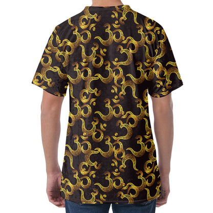 Gold Om Symbol Pattern Print Men's Velvet T-Shirt