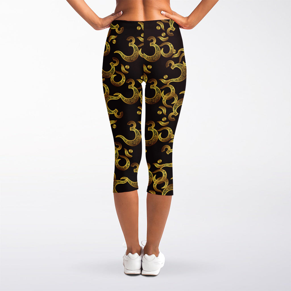 Gold Om Symbol Pattern Print Women's Capri Leggings