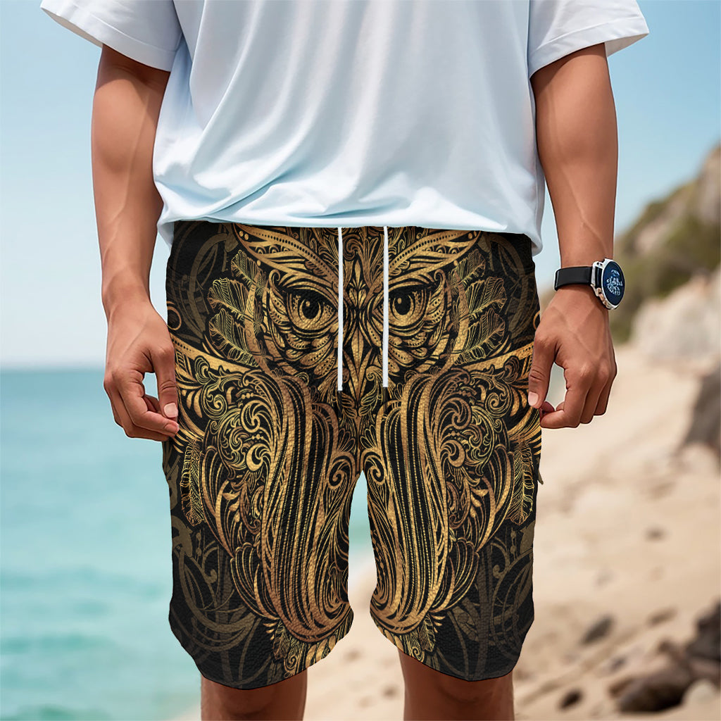 Gold Owl Spirit Print Men's Cargo Shorts