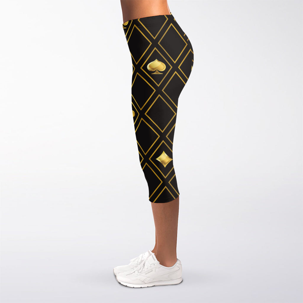 Gold Playing Card Suits Pattern Print Women's Capri Leggings