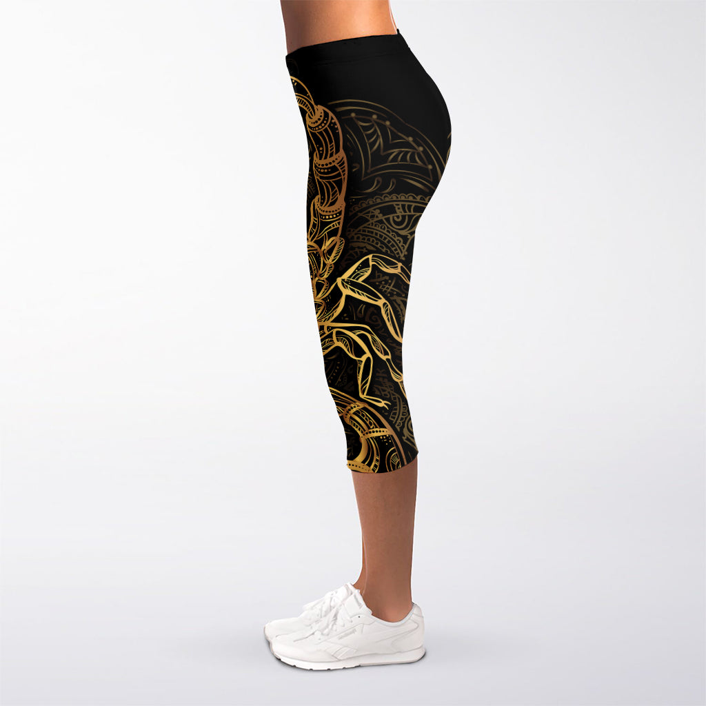 Gold Scorpio Print Women's Capri Leggings