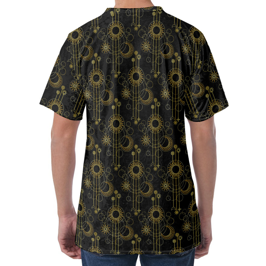 Gold Sun And Moon Pattern Print Men's Velvet T-Shirt