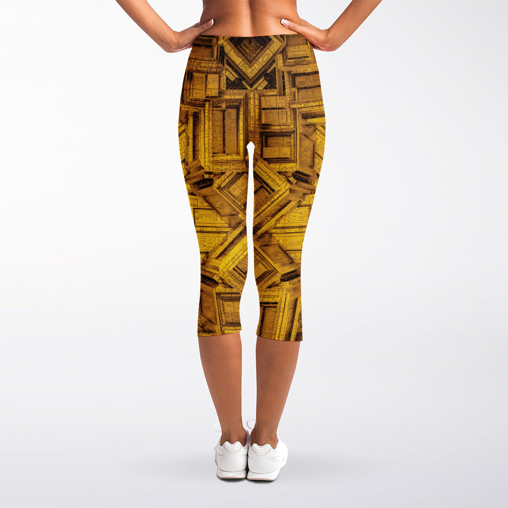 Golden Egyptian Pharaoh Print Women's Capri Leggings