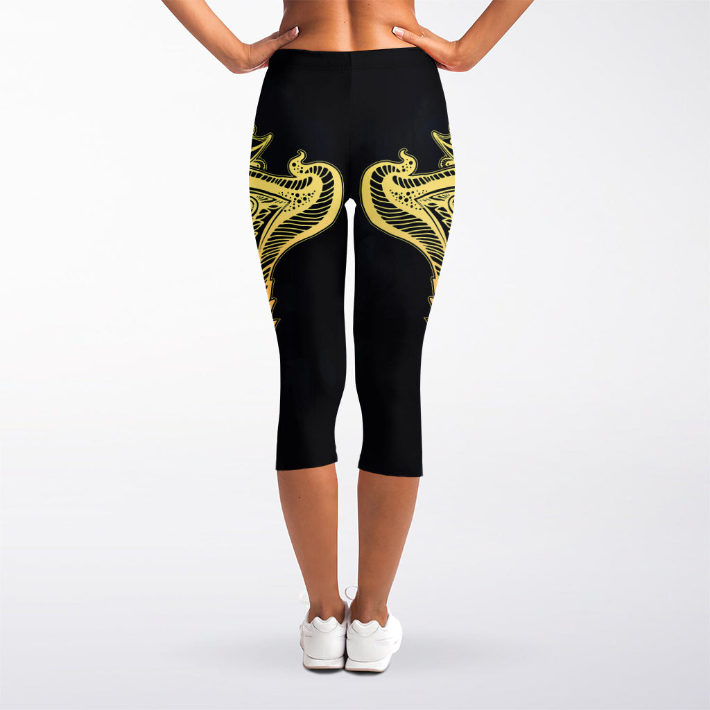 Golden Spiritual Stingray Print Women's Capri Leggings