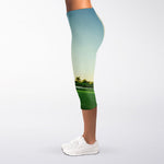 Golf Course Print Women's Capri Leggings