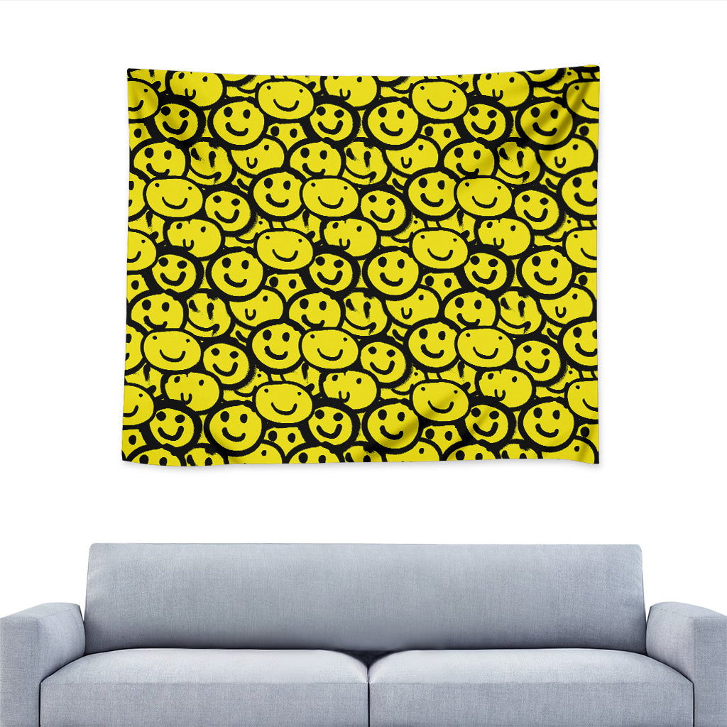 Graffiti Happy Emoji Pattern Print Tapestry