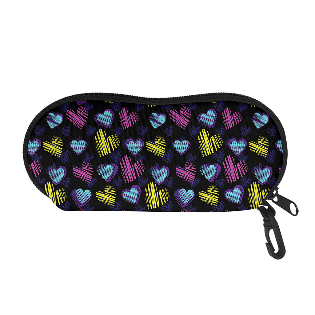 Graffiti Heart Pattern Print Glasses Case