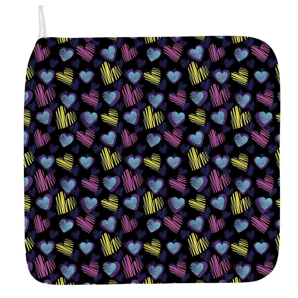 Graffiti Heart Pattern Print Hand Towel