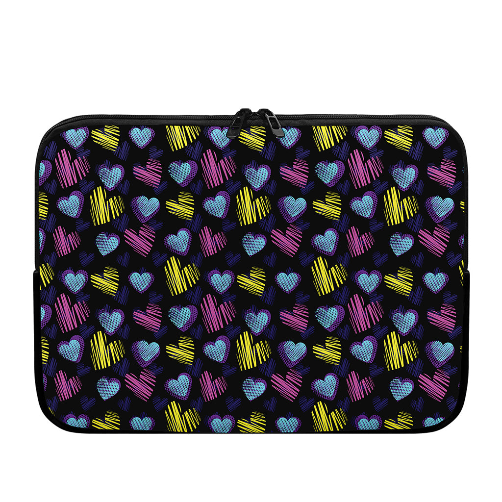 Graffiti Heart Pattern Print Laptop Sleeve