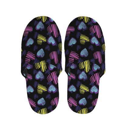 Graffiti Heart Pattern Print Slippers