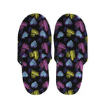 Graffiti Heart Pattern Print Slippers