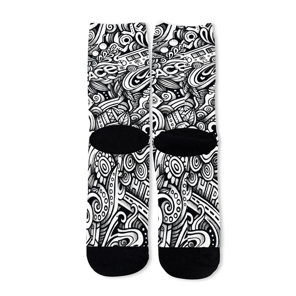 Graffiti Surfing Pattern Print Long Socks