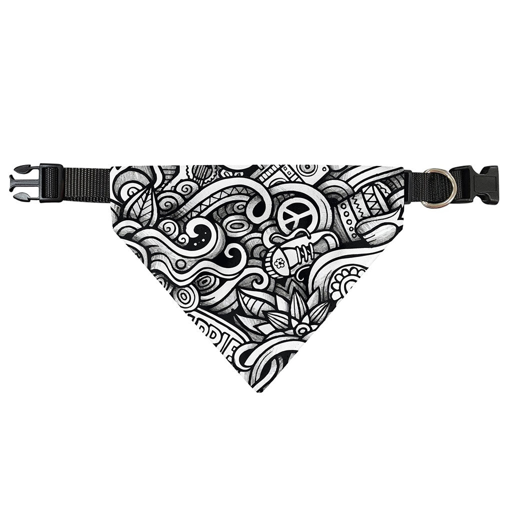 Graffiti Surfing Pattern Print Over The Collar Dog Bandana