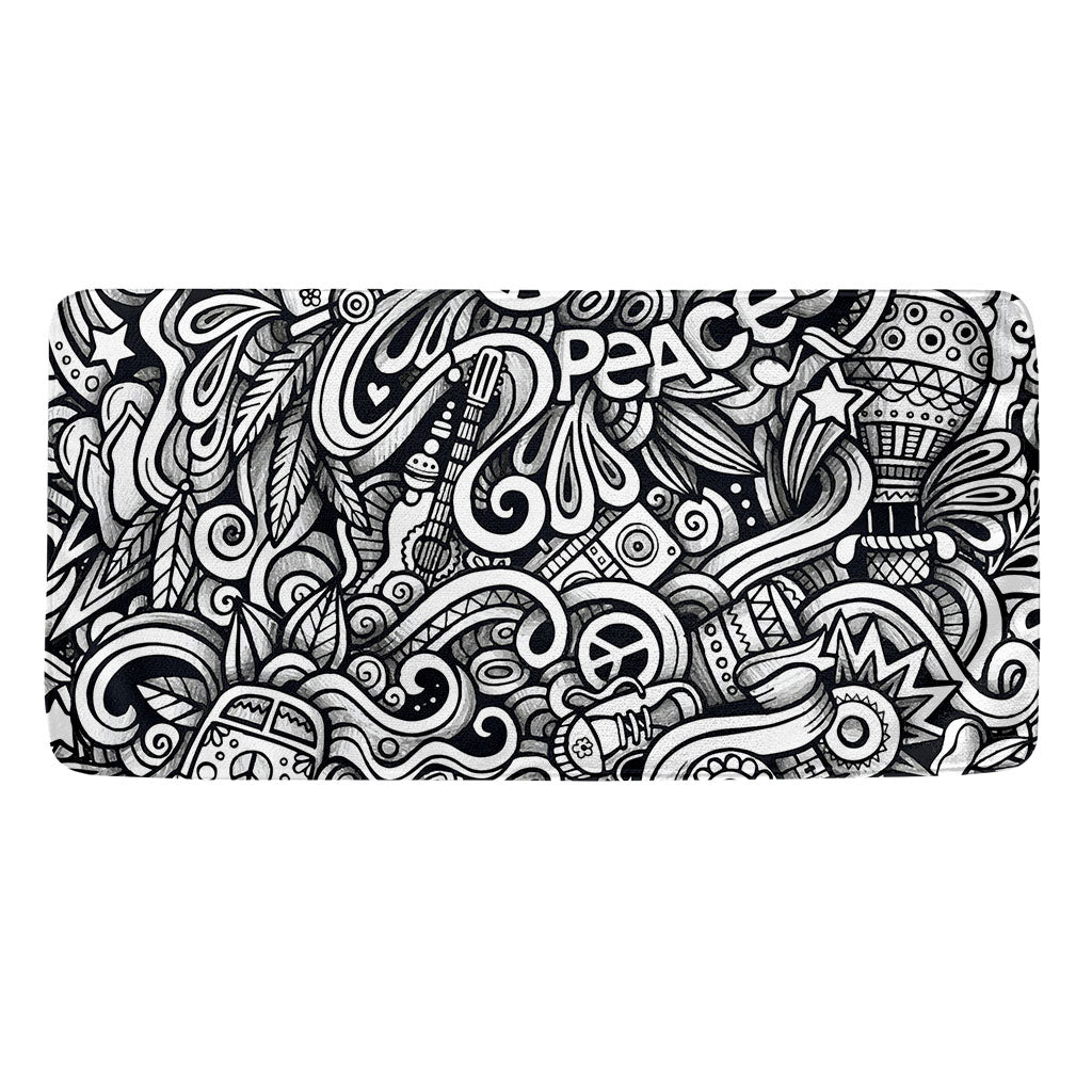 Graffiti Surfing Pattern Print Towel