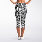Graffiti Surfing Pattern Print Women's Capri Leggings