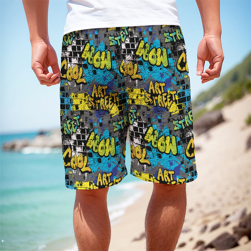 Graffiti Wall Print Men's Cargo Shorts