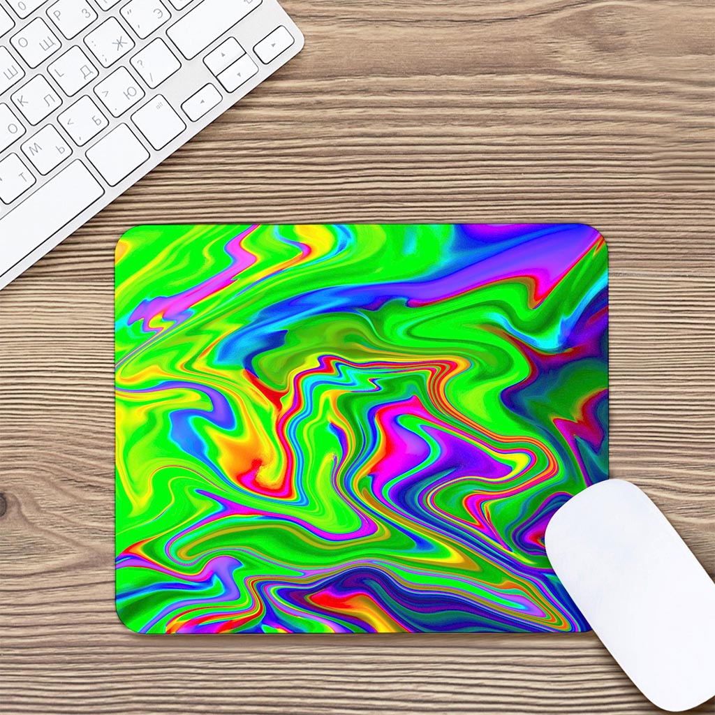 Green Abstract Liquid Trippy Print Mouse Pad