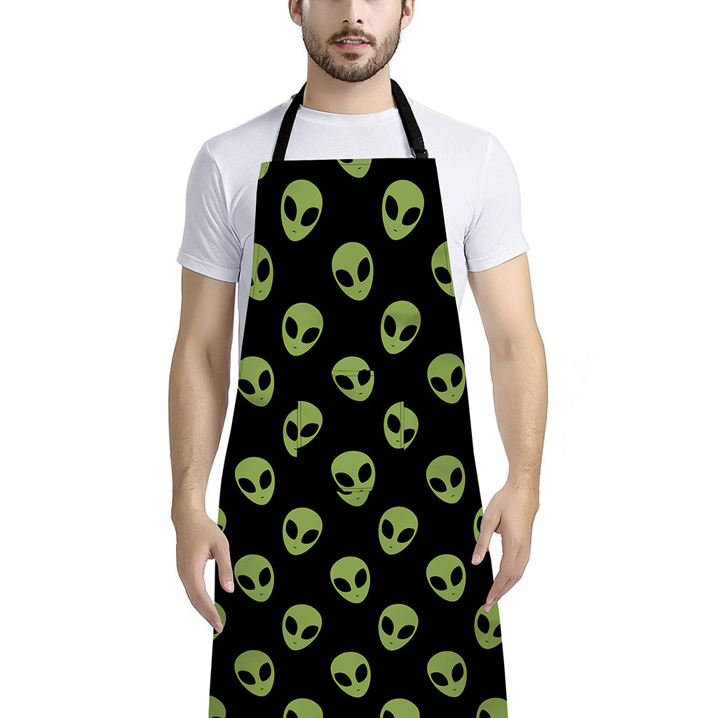 Green Alien Face Pattern Print Bib Apron With Pocket