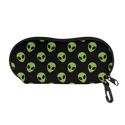 Green Alien Face Pattern Print Glasses Case
