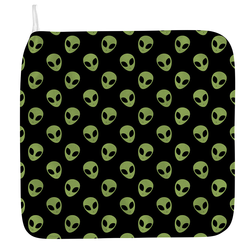 Green Alien Face Pattern Print Hand Towel