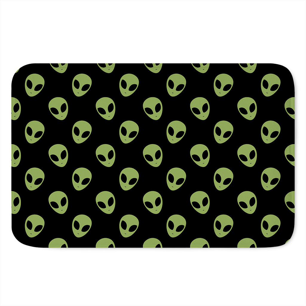 Green Alien Face Pattern Print Indoor Door Mat