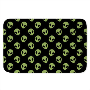 Green Alien Face Pattern Print Indoor Door Mat