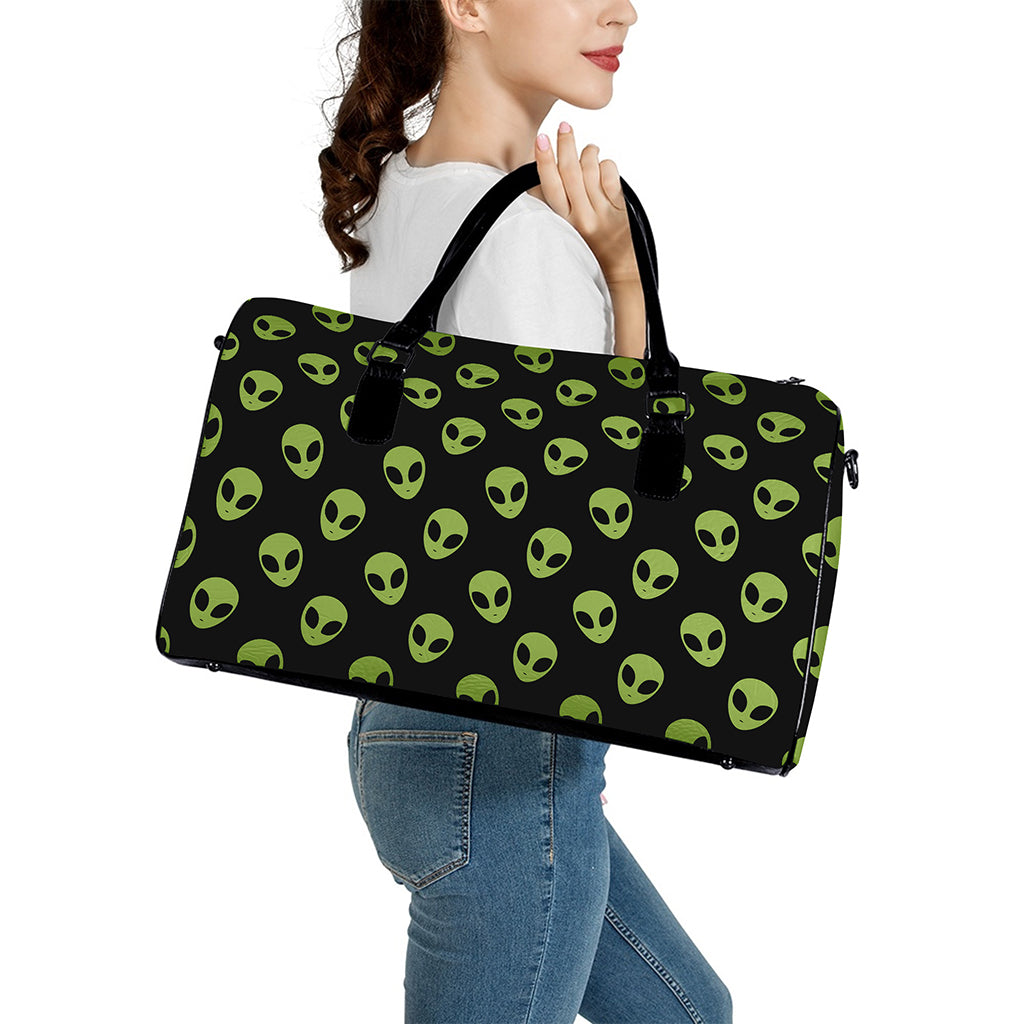 Green Alien Face Pattern Print Leather Duffle Bag
