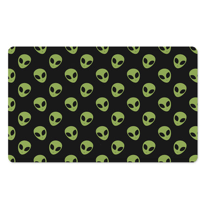 Green Alien Face Pattern Print Polyester Doormat