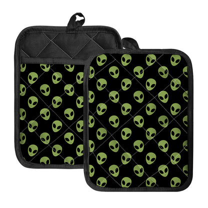 Green Alien Face Pattern Print Pot Holders With Pocket