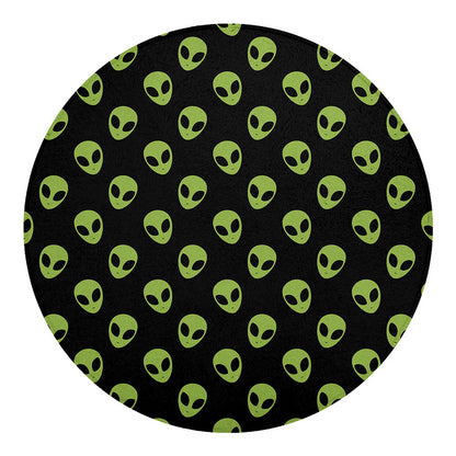 Green Alien Face Pattern Print Round Blanket