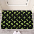 Green Alien Face Pattern Print Rubber Doormat