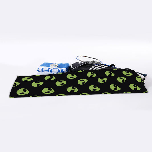 Green Alien Face Pattern Print Sports Towel