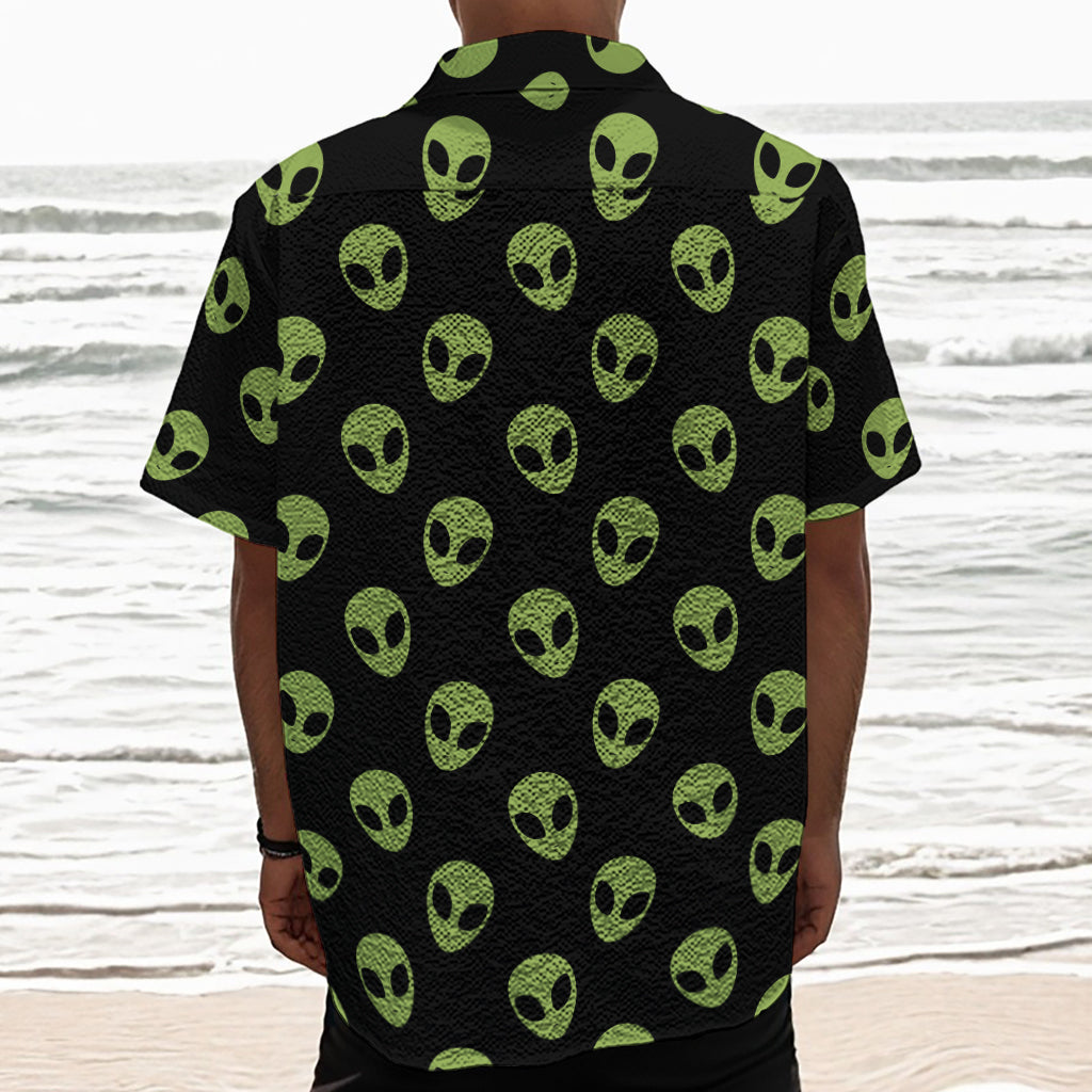 Green Alien Face Pattern Print Textured Short Sleeve Shirt