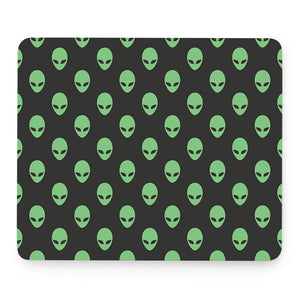 Green Alien Face Print Mouse Pad