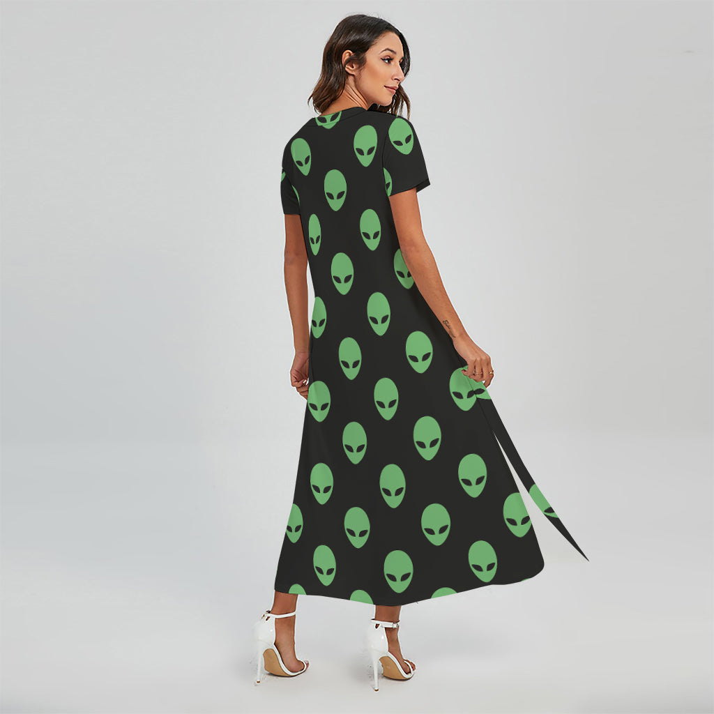 Green Alien Face Print Short Sleeve Maxi Dress