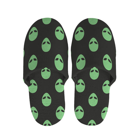 Green Alien Face Print Slippers