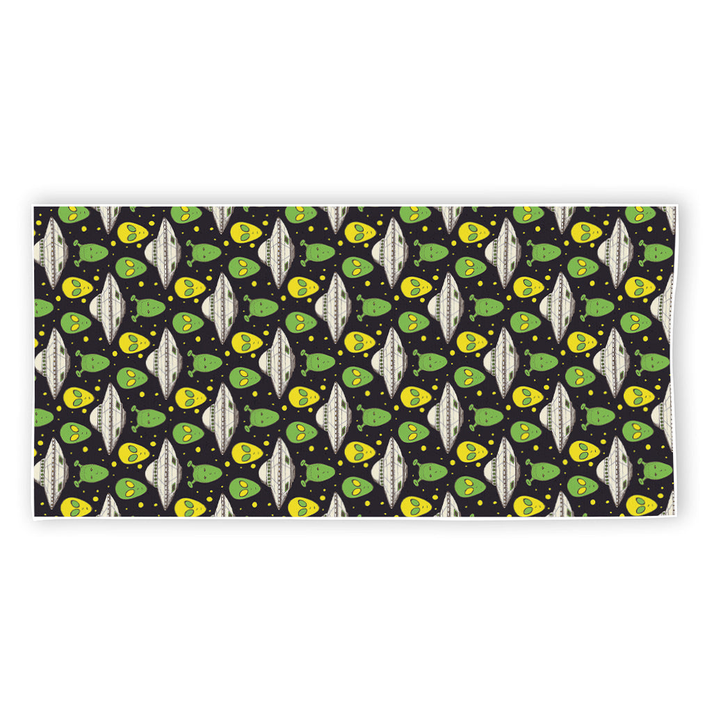 Green Alien UFO Space Print Beach Towel