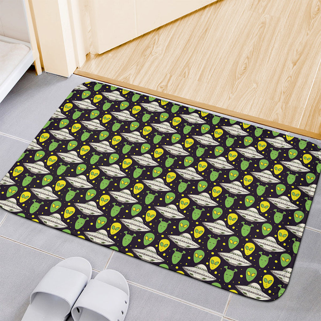 Green Alien UFO Space Print Indoor Door Mat